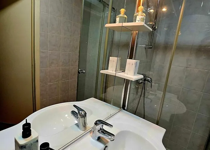Apartment T3 Agen, France *